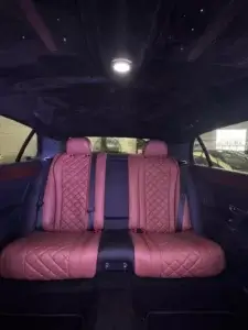 Luxury Bentley Limousine image (6)